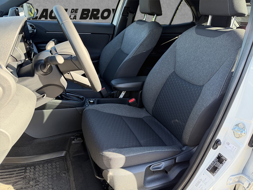 TOYOTA Yaris Cross 1.5 VVT-i HSD Trend AWD-i-image-8