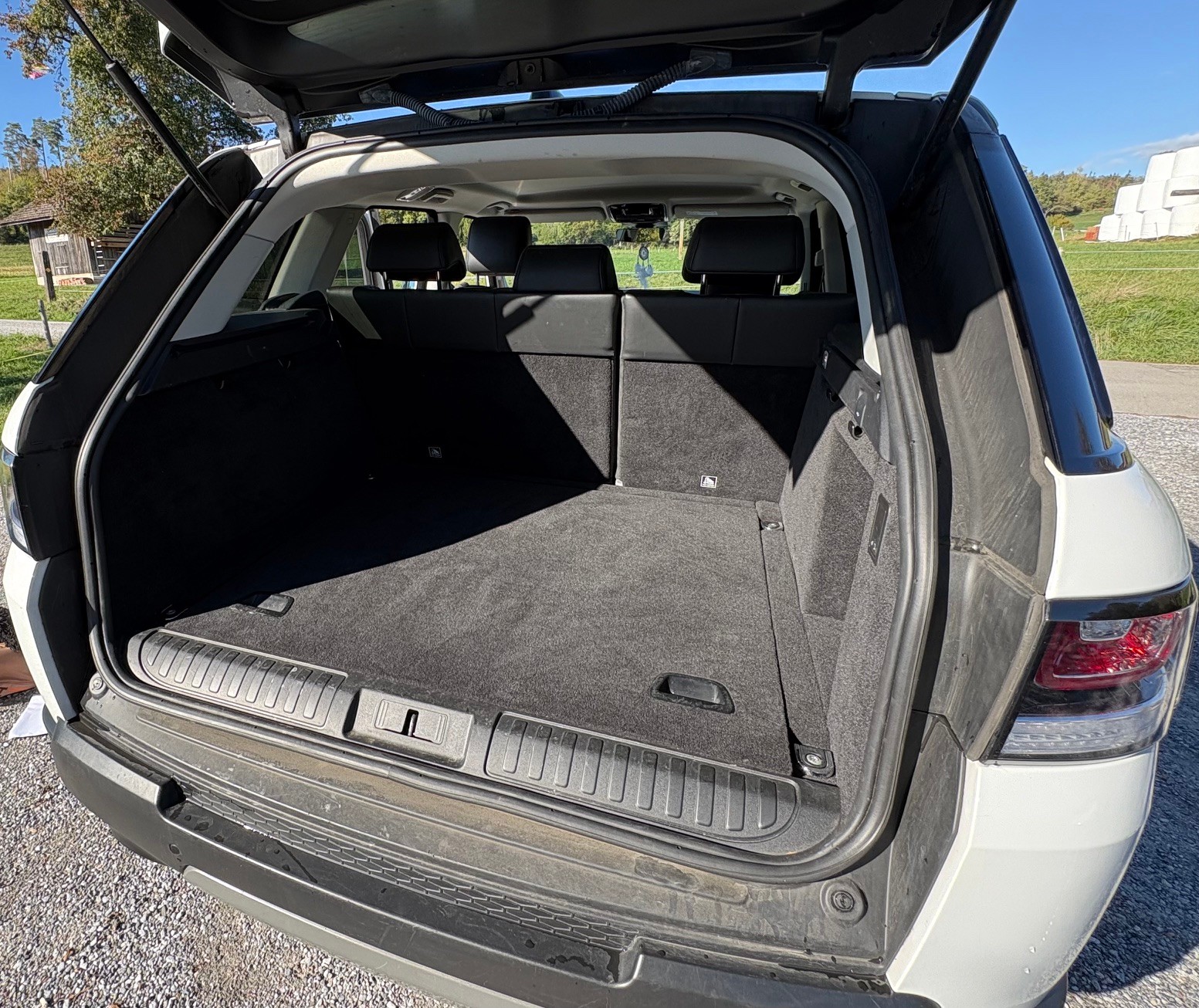LAND ROVER 3.0 TDV6 SE-image-4