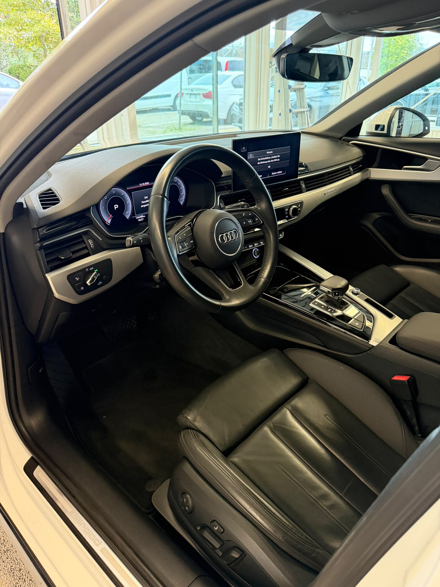 AUDI A4 allroad 40 TDI quattro tiptronic-image-5