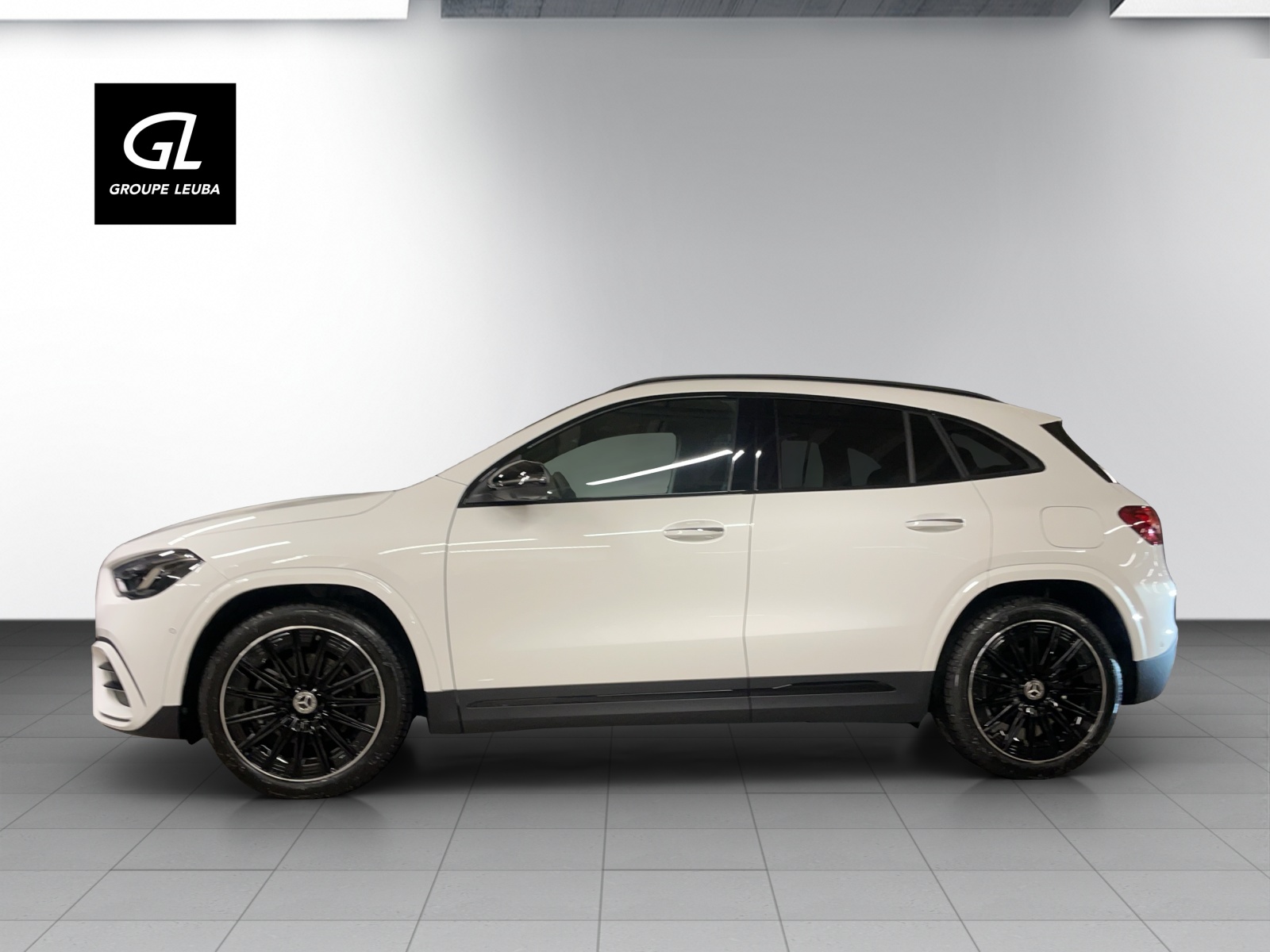 Image MERCEDES-BENZ GLA-220 GLA 220d 4Matic 8G-DCTSwiss Star