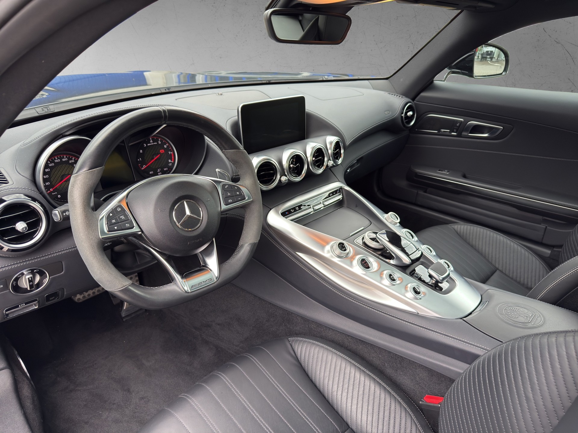 MERCEDES-BENZ AMG GT S Speedshift DCT-image-5