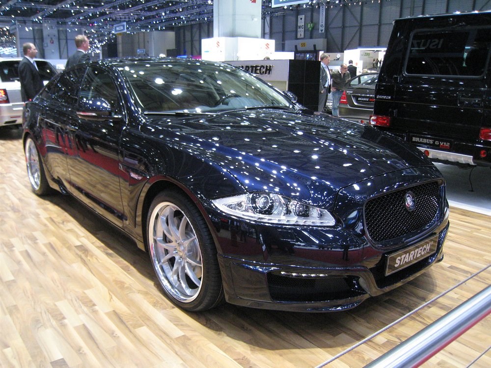 JAGUAR XJ 3.0d V6 STARTECH Automatic-image-0