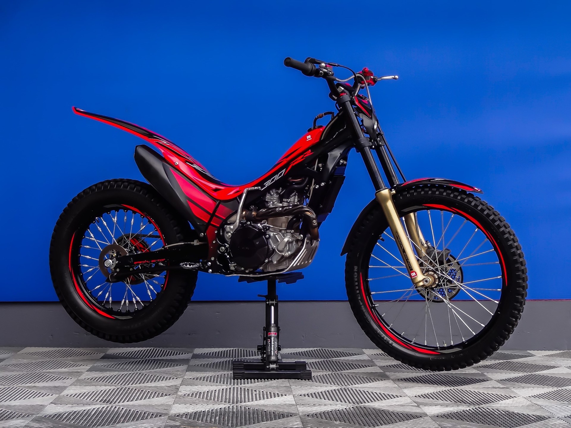 MONTESA 4RT 300RR-showroom-element-1