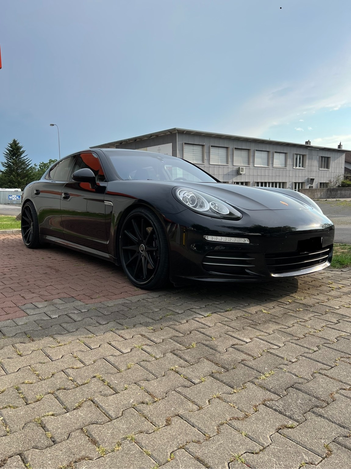 PORSCHE Panamera 4 3.6 PDK-image-2