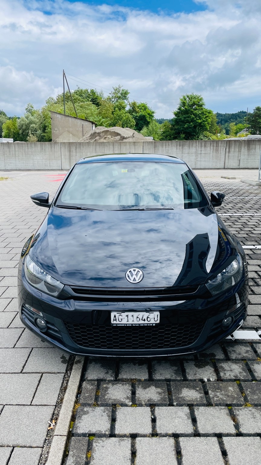VW Scirocco 2.0 TSI DSG-image-6