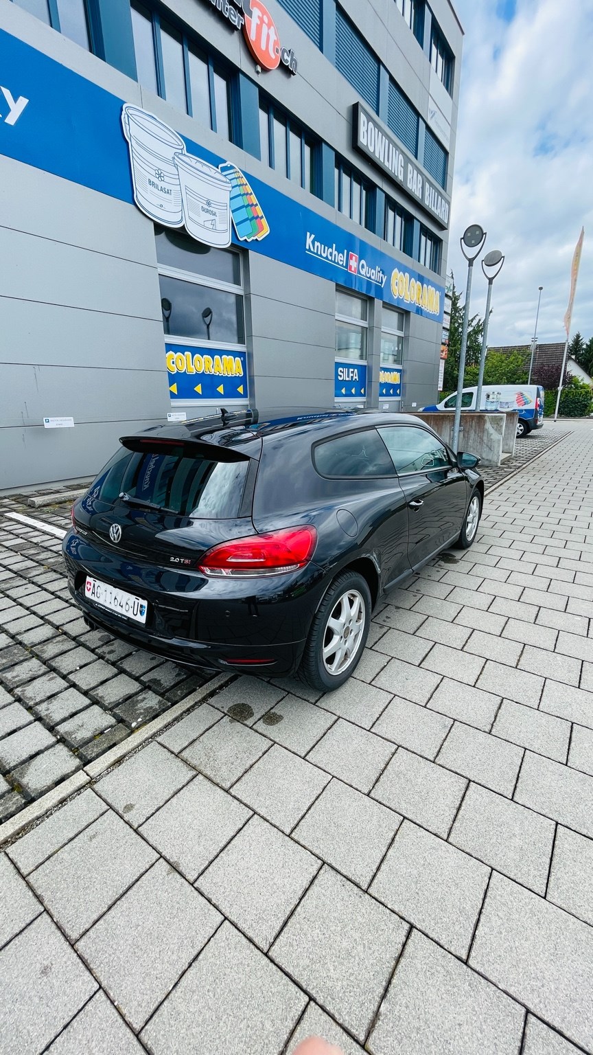 VW Scirocco 2.0 TSI DSG-image-4