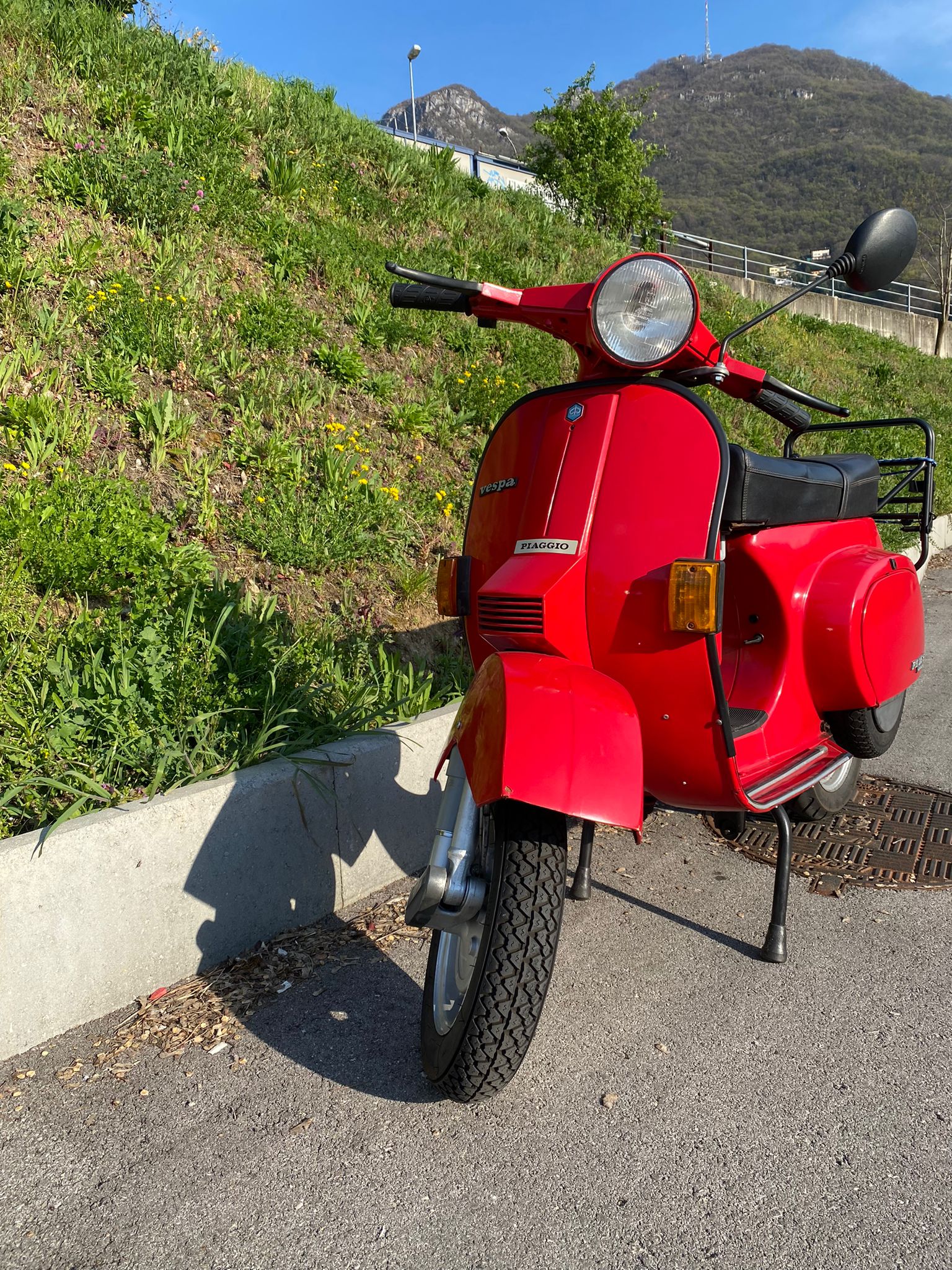 PIAGGIO s-showroom-element-1