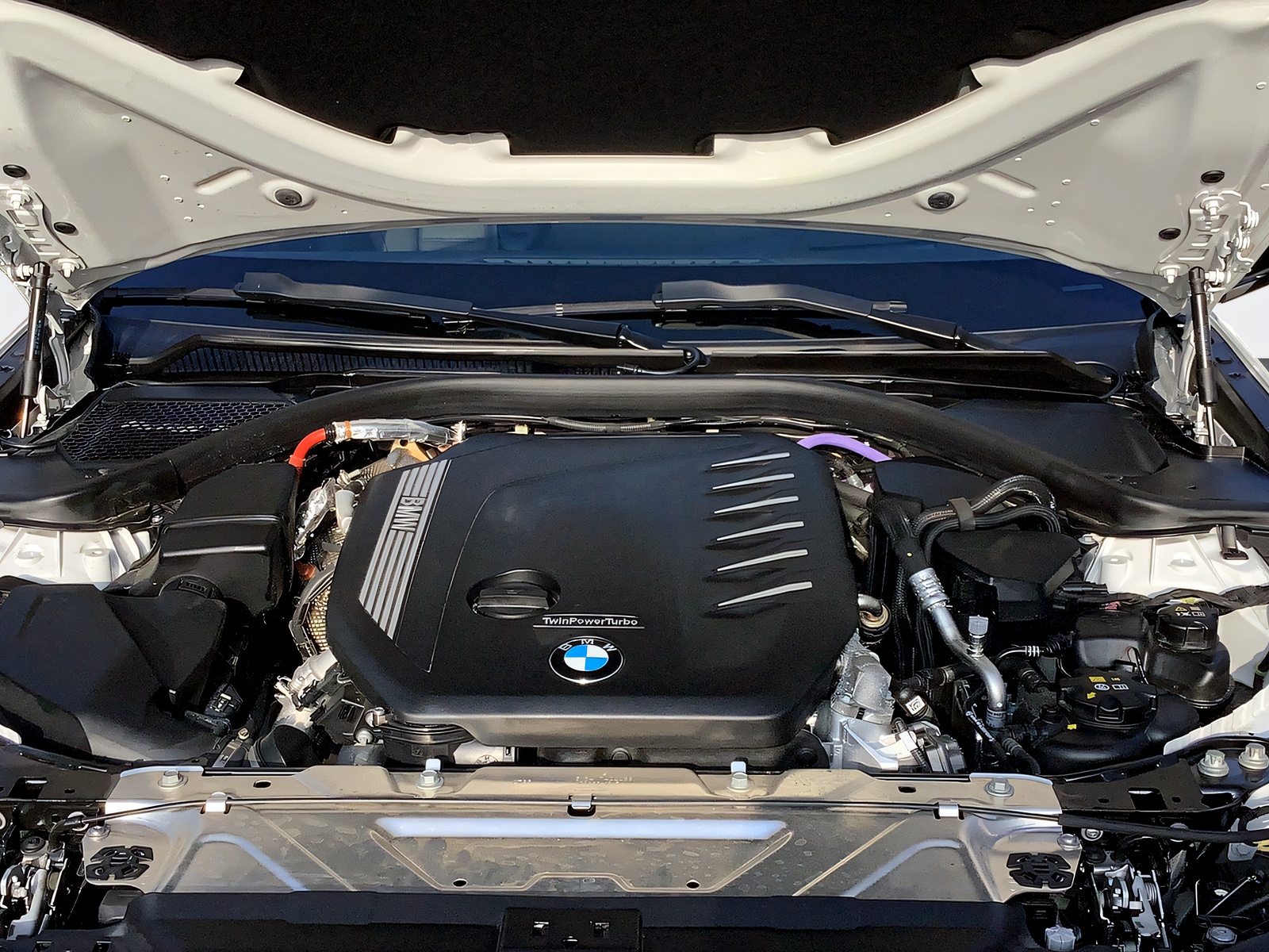 BMW 330d xDr 48V T M Sport-image-8