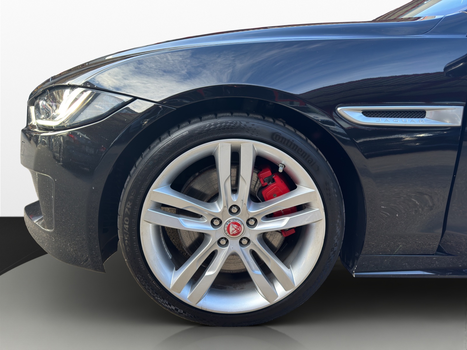 JAGUAR XE S 3.0 Automatic-image-20