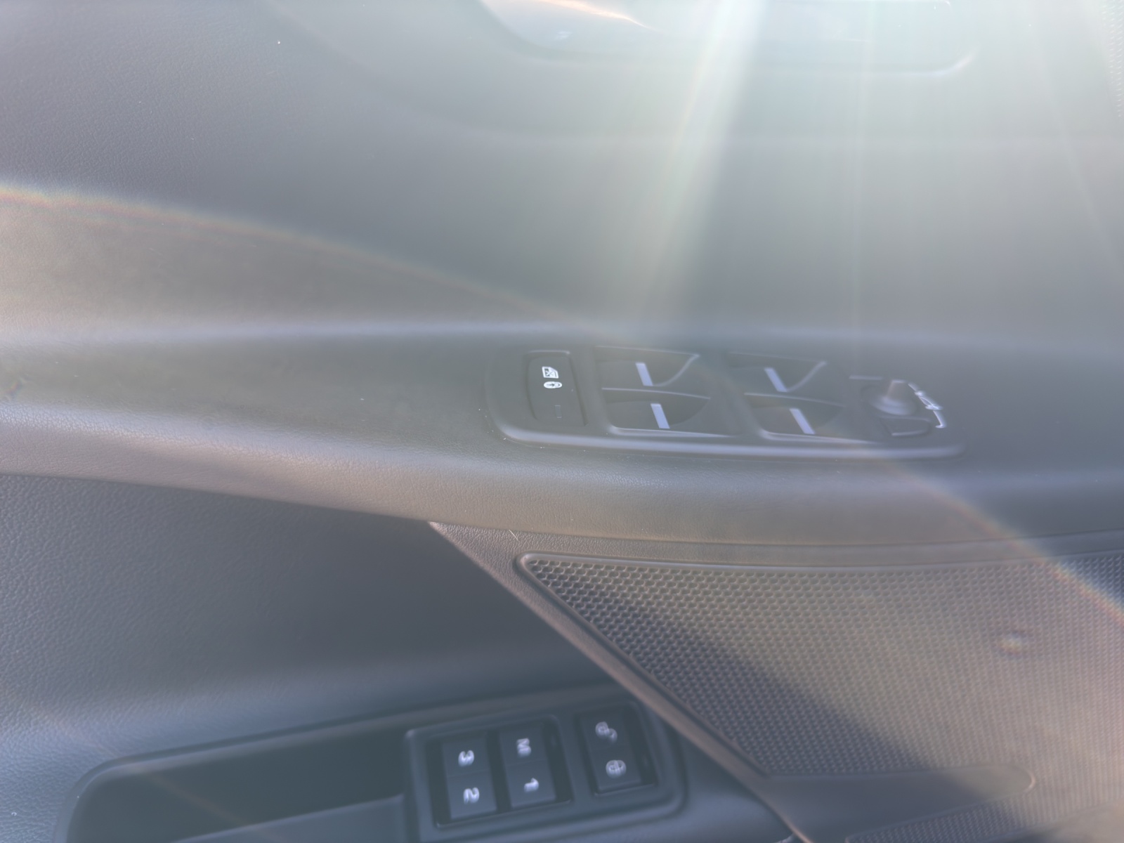 JAGUAR XE S 3.0 Automatic-image-9