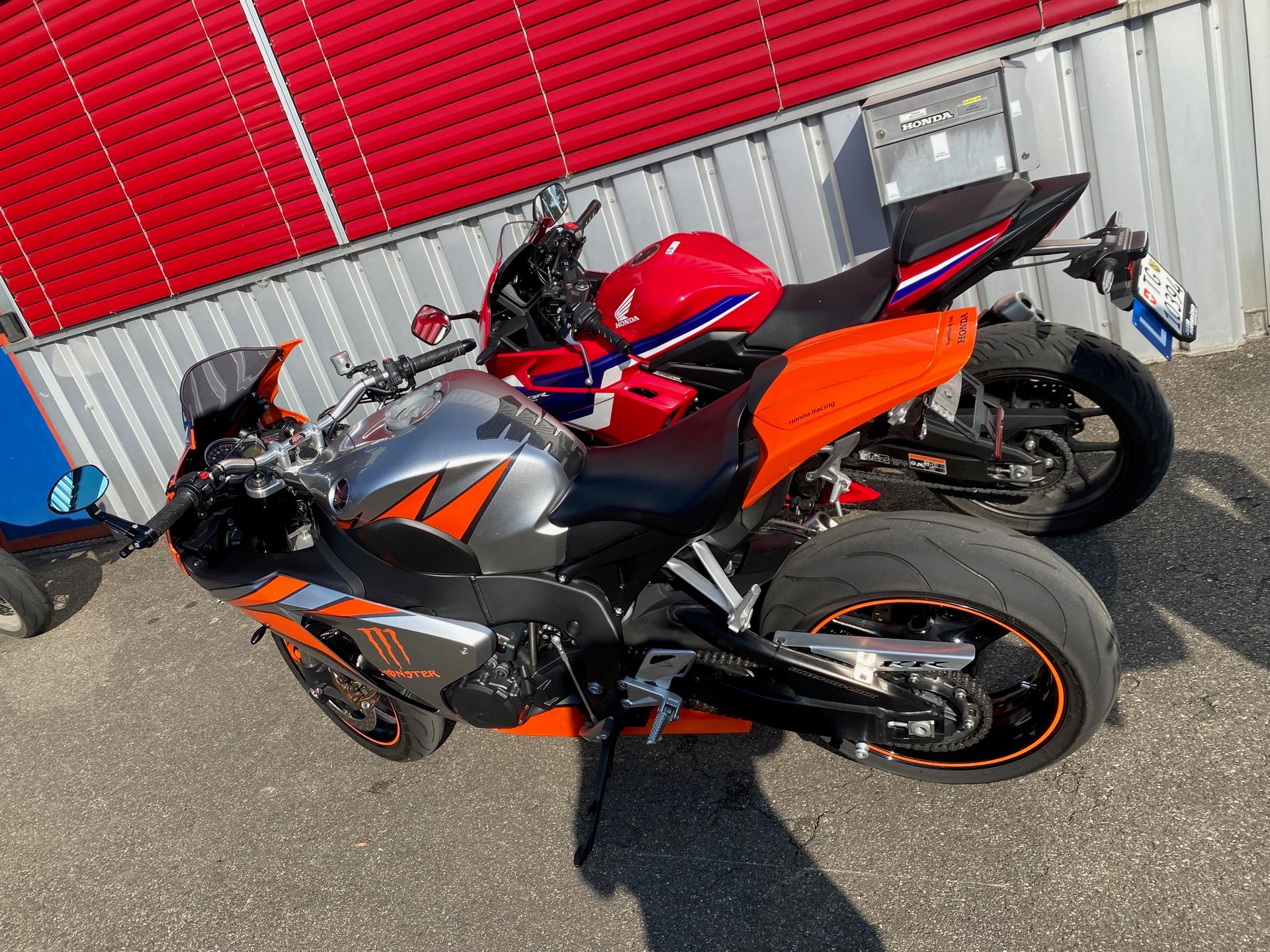 HONDA CBR 1000 RA ABS-showroom-element-1