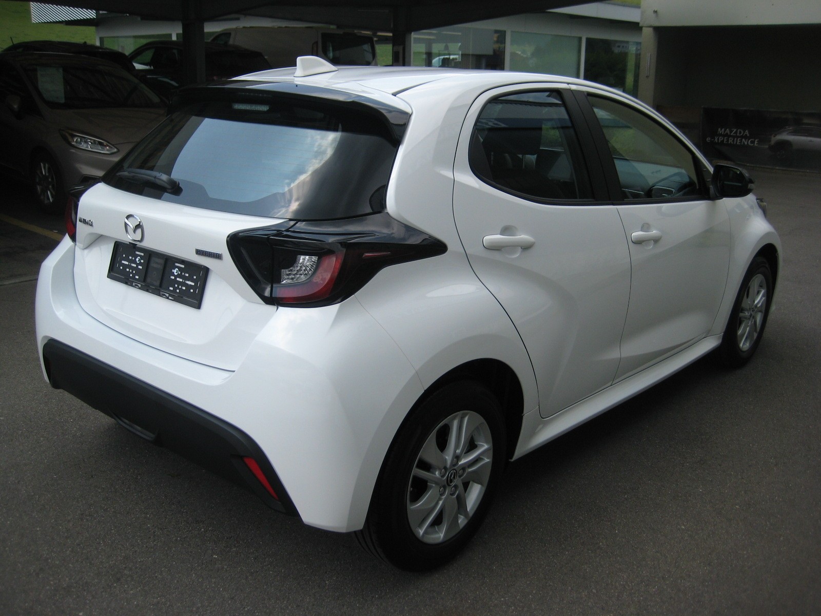 MAZDA 2 Hybrid Centre-line-image-3