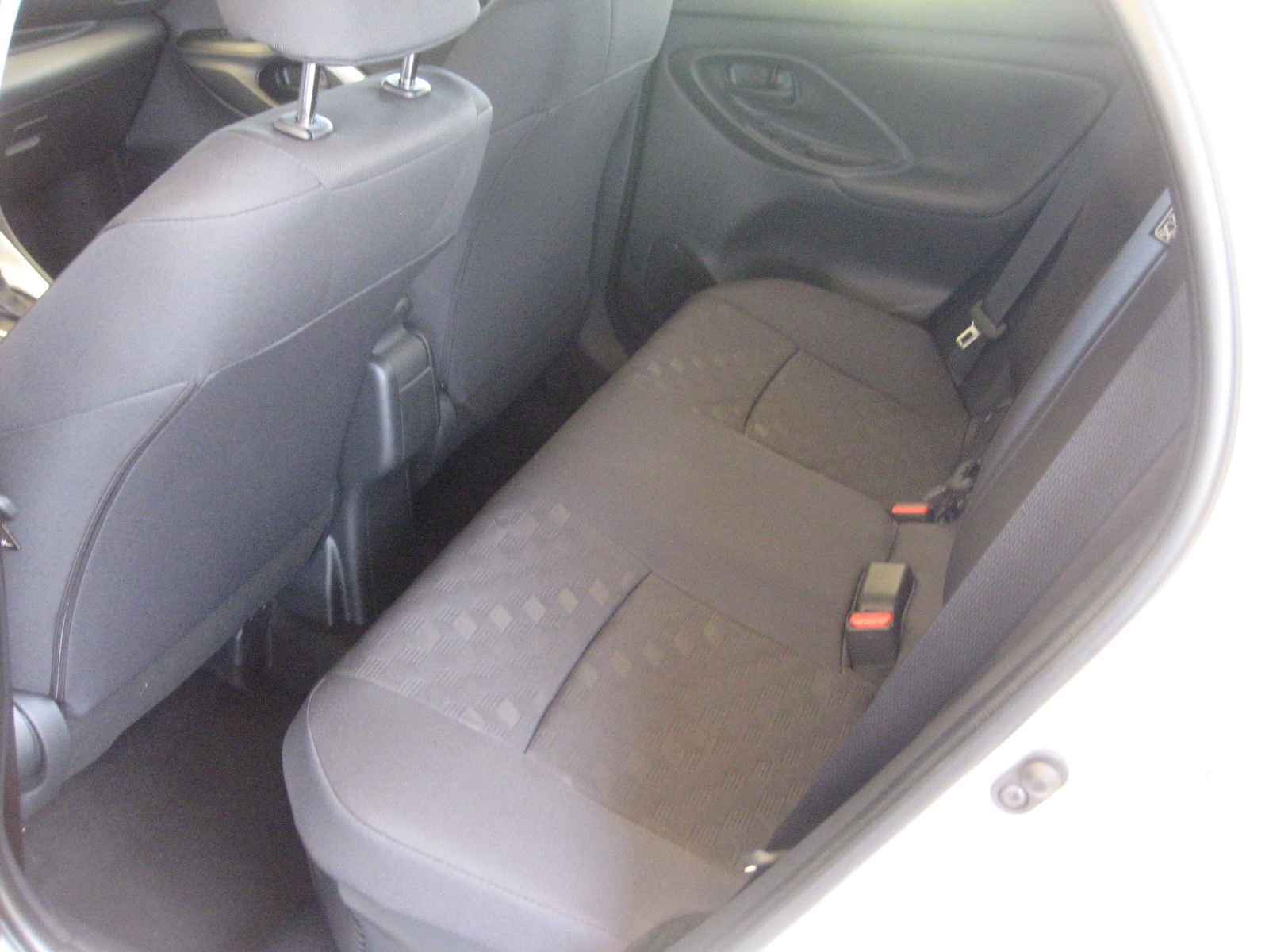 MAZDA 2 Hybrid Centre-line-image-6