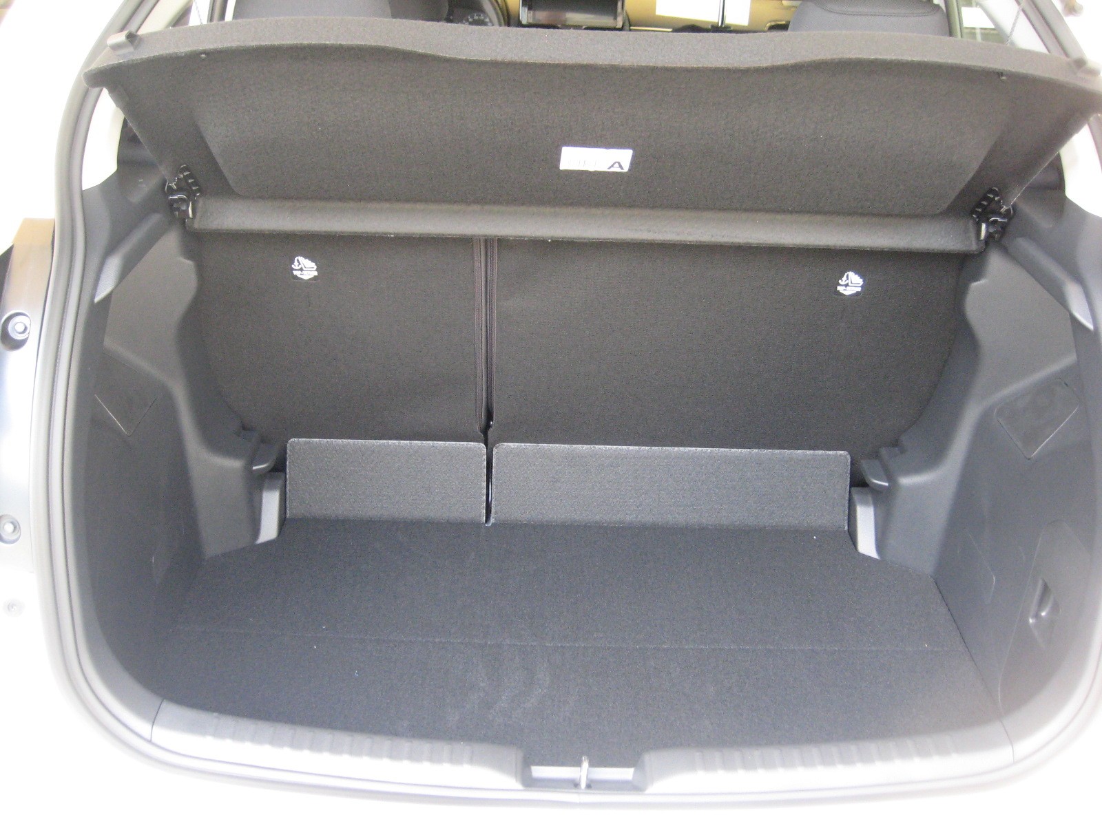 MAZDA 2 Hybrid Centre-line-image-7