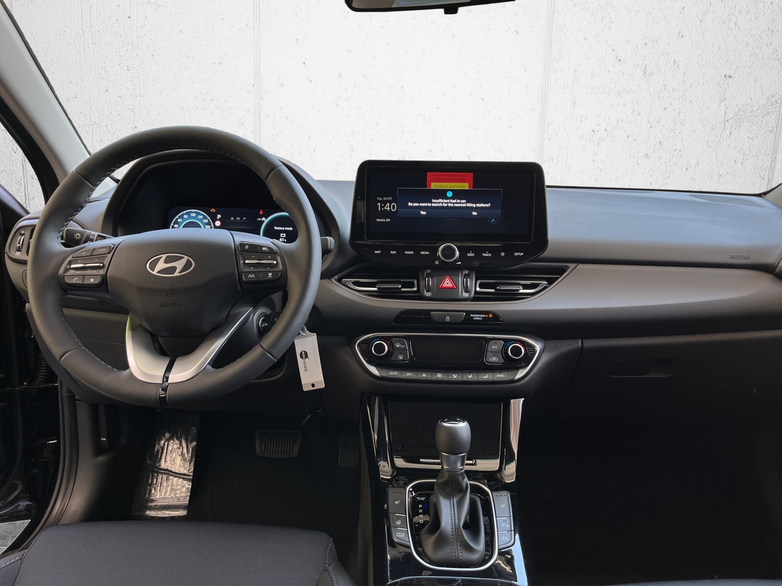HYUNDAI i30 1.5 T-GDi Amplia 48V MH DCT-image-12