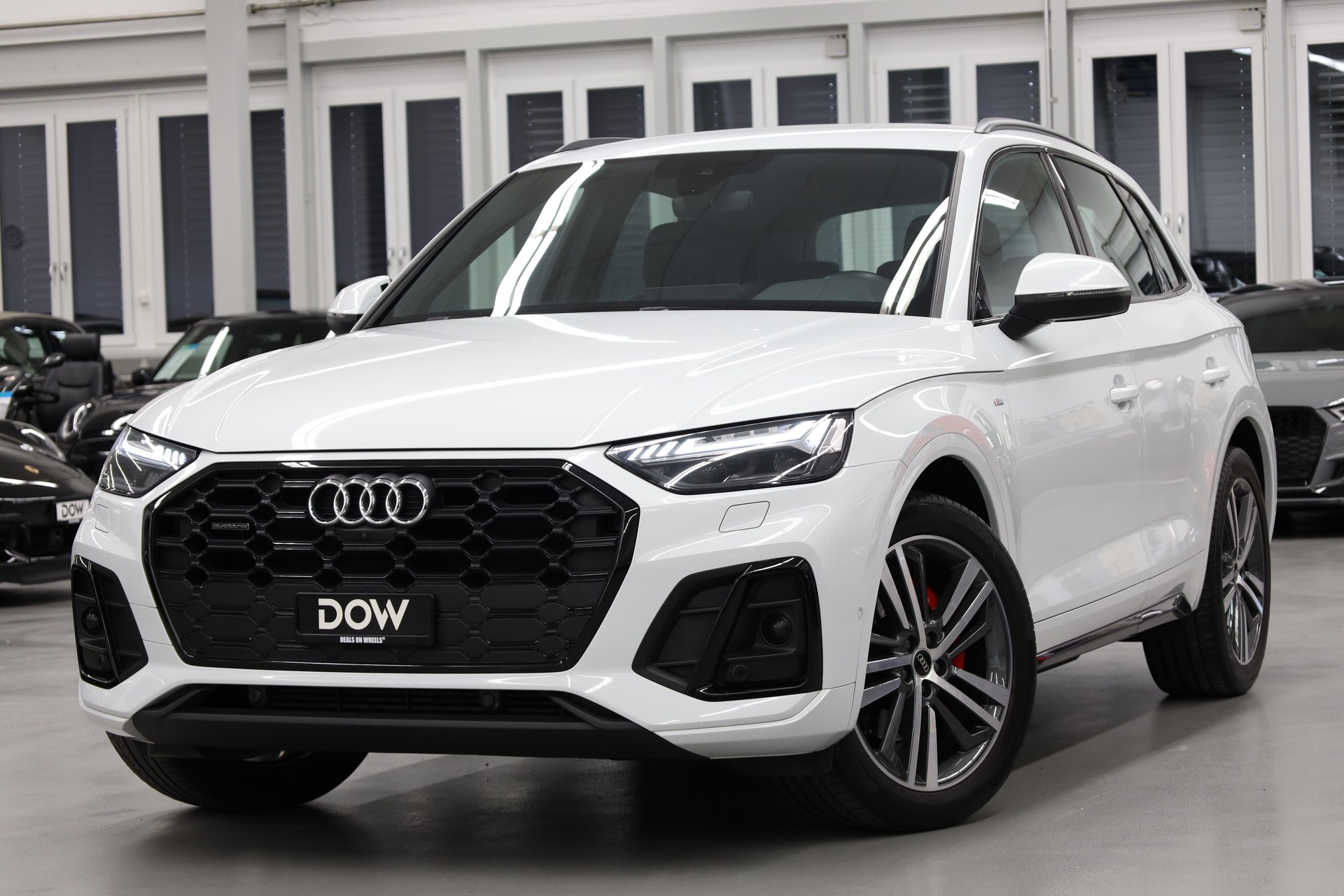 AUDI Q5 2.0 45 TFSI S Line quattro S-Tronic-image-0