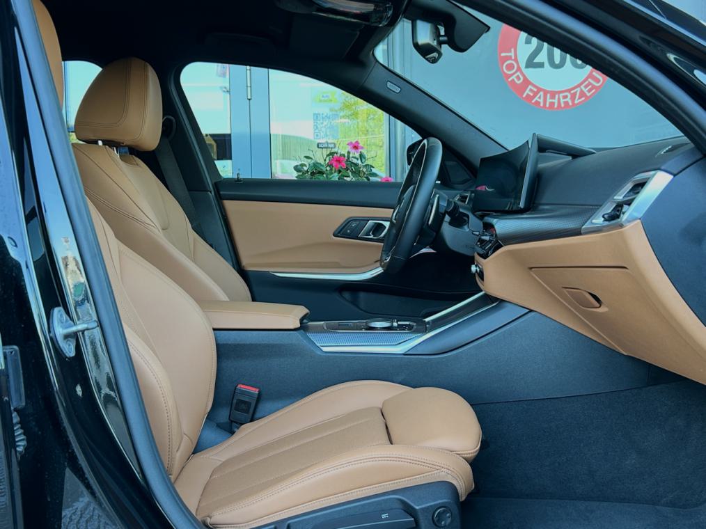 BMW 320d xDrive 48V Touring Steptronic M Sport-image-11