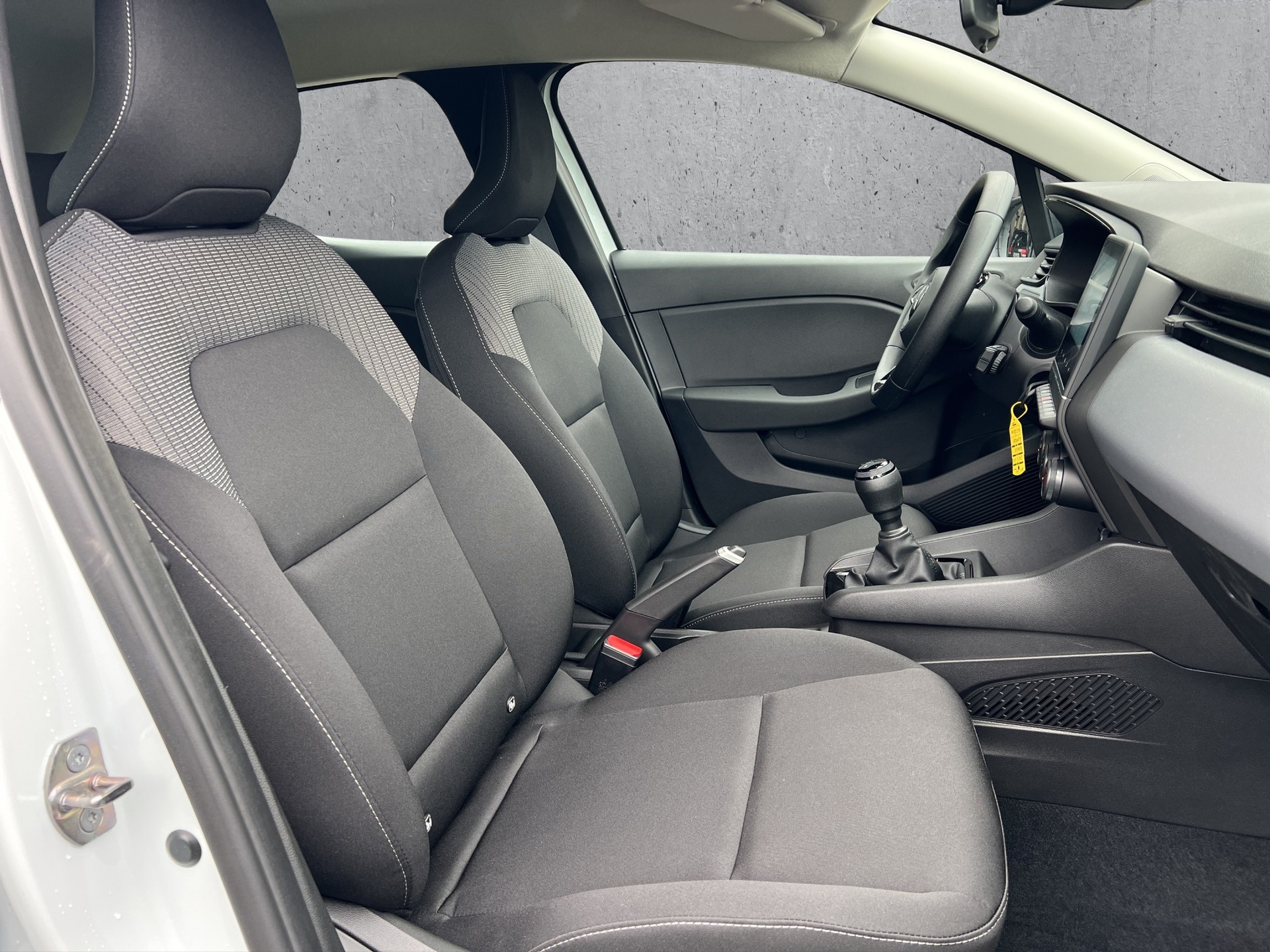 MITSUBISHI COLT 1.0 Inform 65 HP-image-10