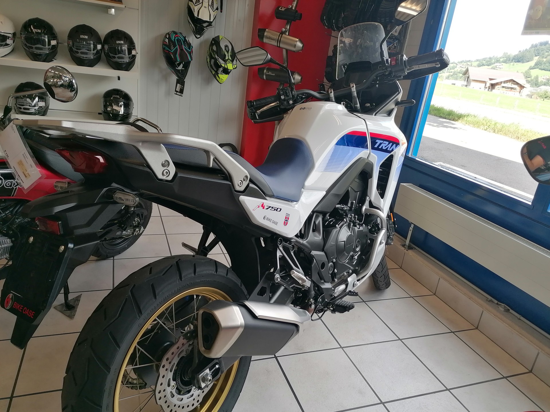 HONDA XL 750 Transalp-image-3