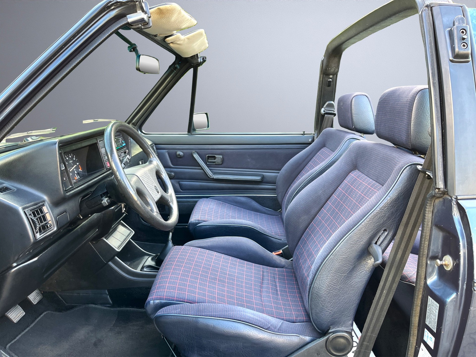 VW Golf Cabriolet 1800 (GL)-image-8