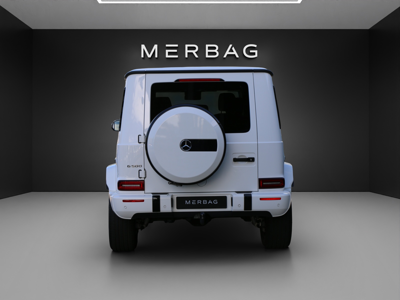 MERCEDES-BENZ G 500 AMG Line-image-3
