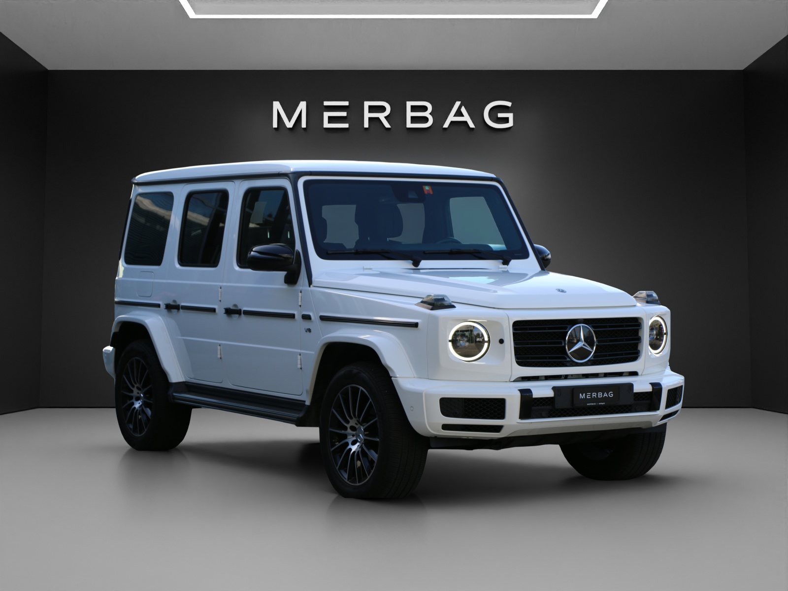 MERCEDES-BENZ G 500 AMG Line-image-5