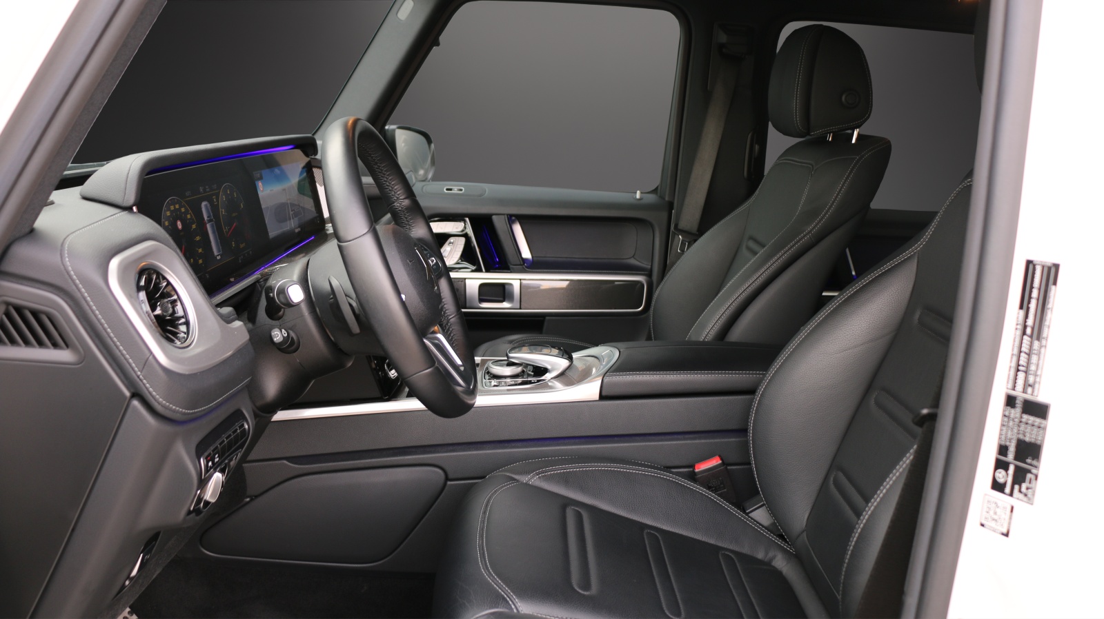 MERCEDES-BENZ G 500 AMG Line-image-7