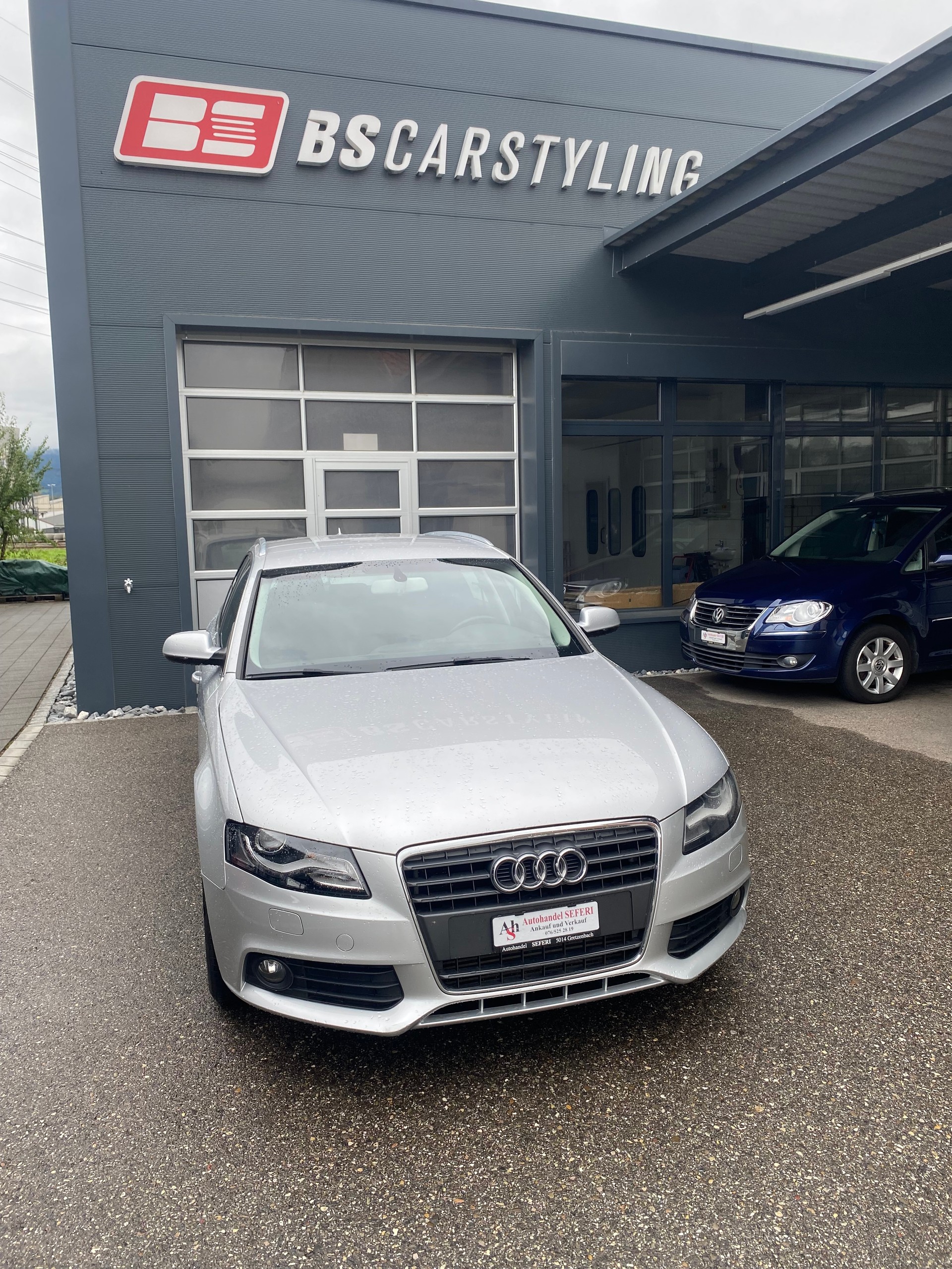 AUDI A4 Avant 2.0 TDI-image-0