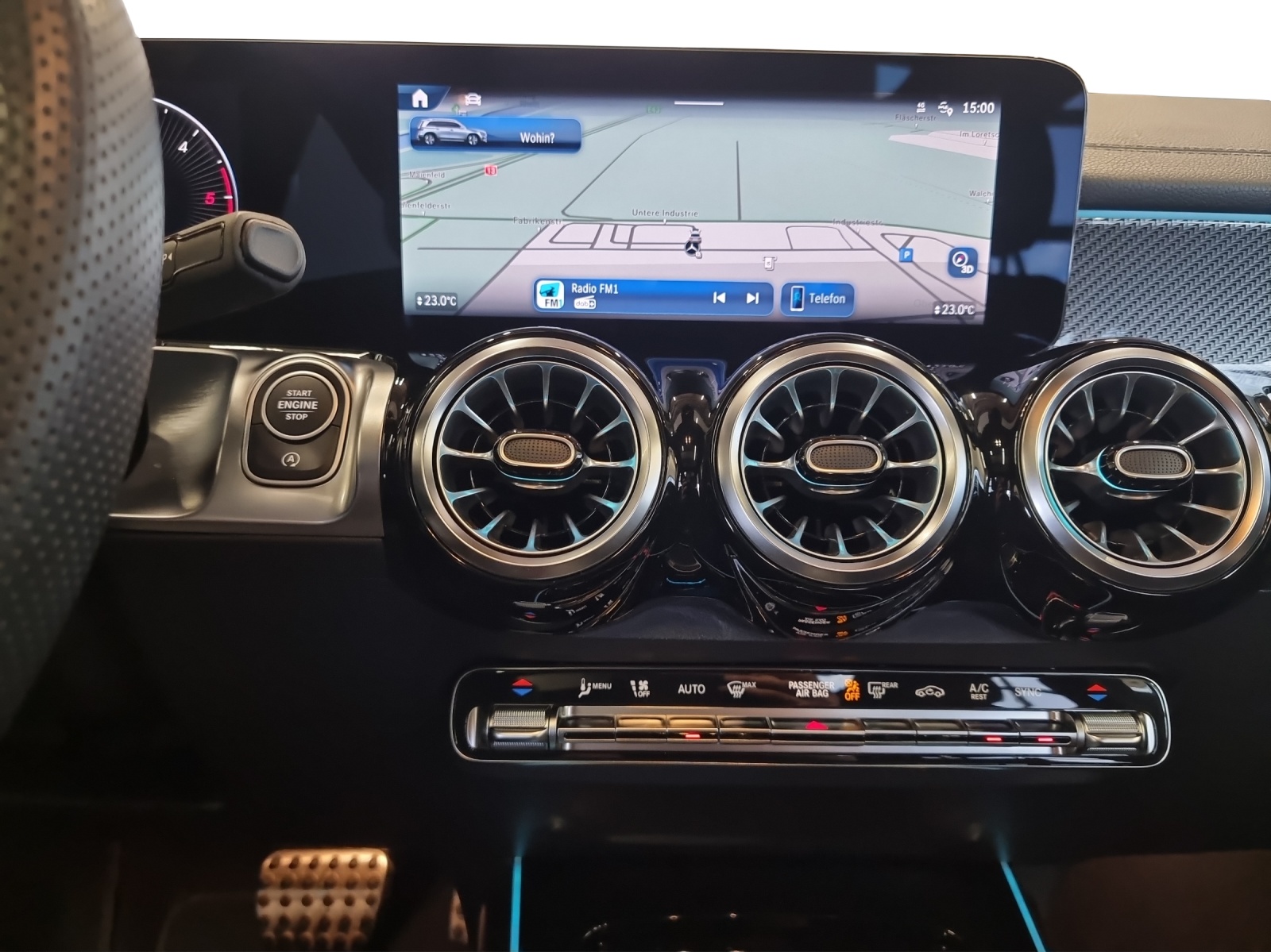 MERCEDES-BENZ GLB 220 d 4M 8G-Tronic-image-14