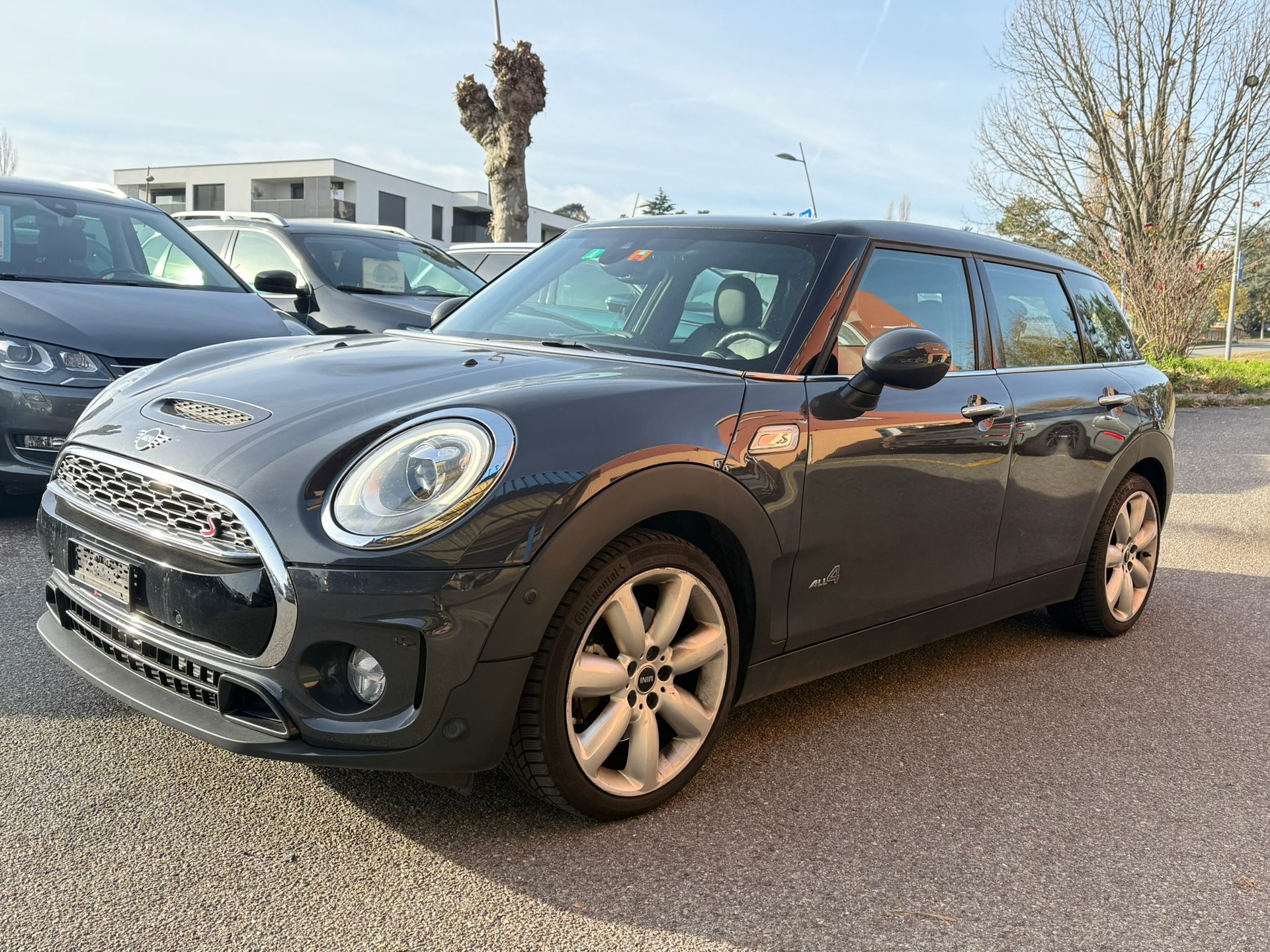 MINI Clubman Cooper SD ALL4 Steptronic-image-1