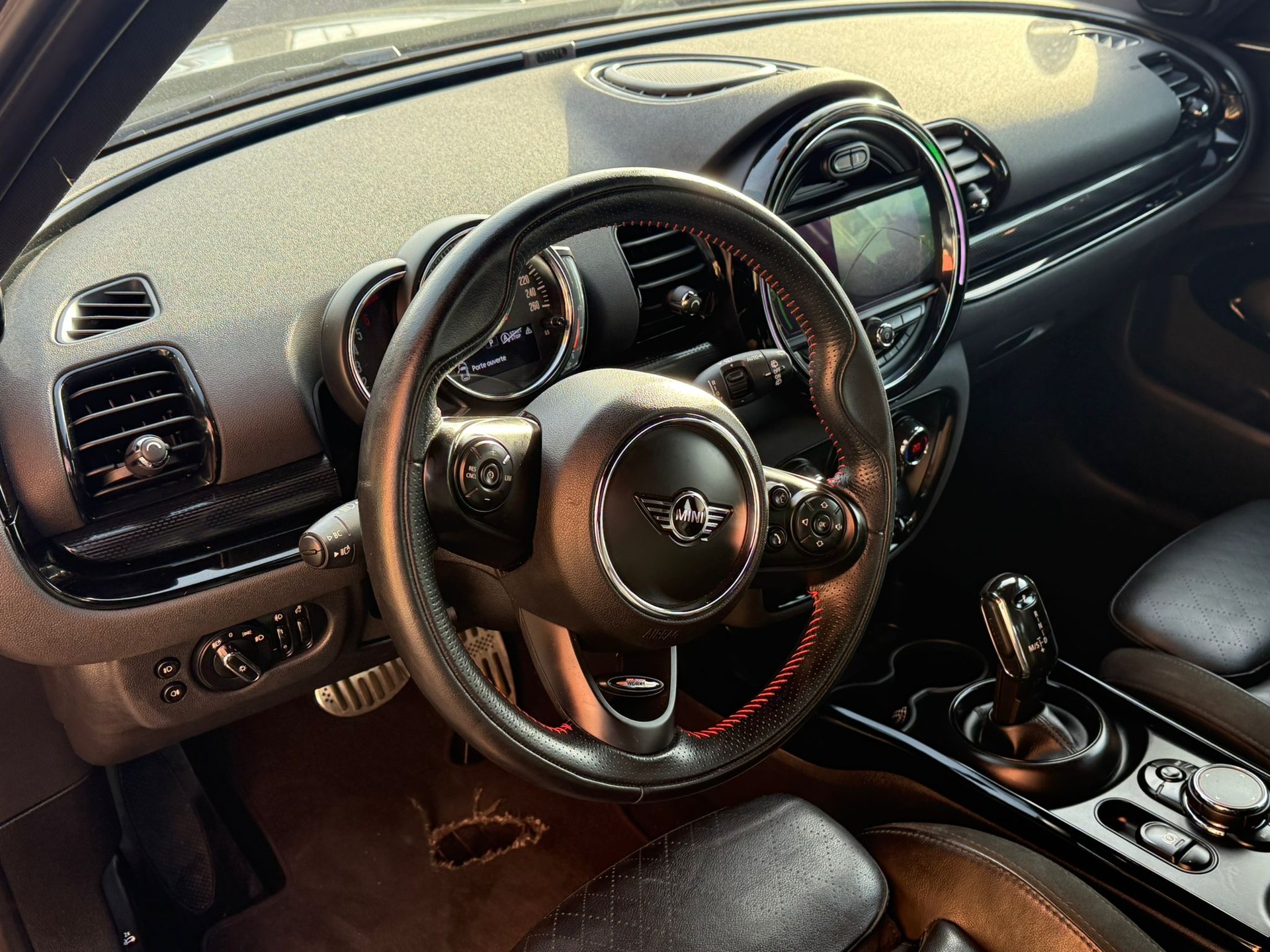 MINI Clubman Cooper SD ALL4 Steptronic-image-7