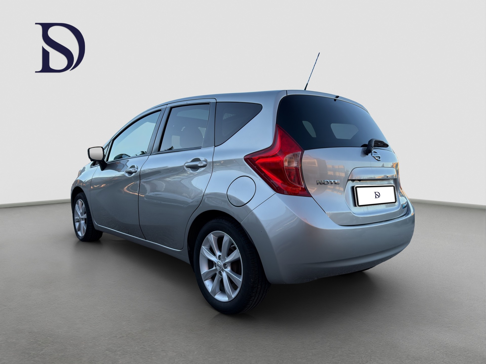 NISSAN Note 1.2 DIG-S tekna CVT-image-6