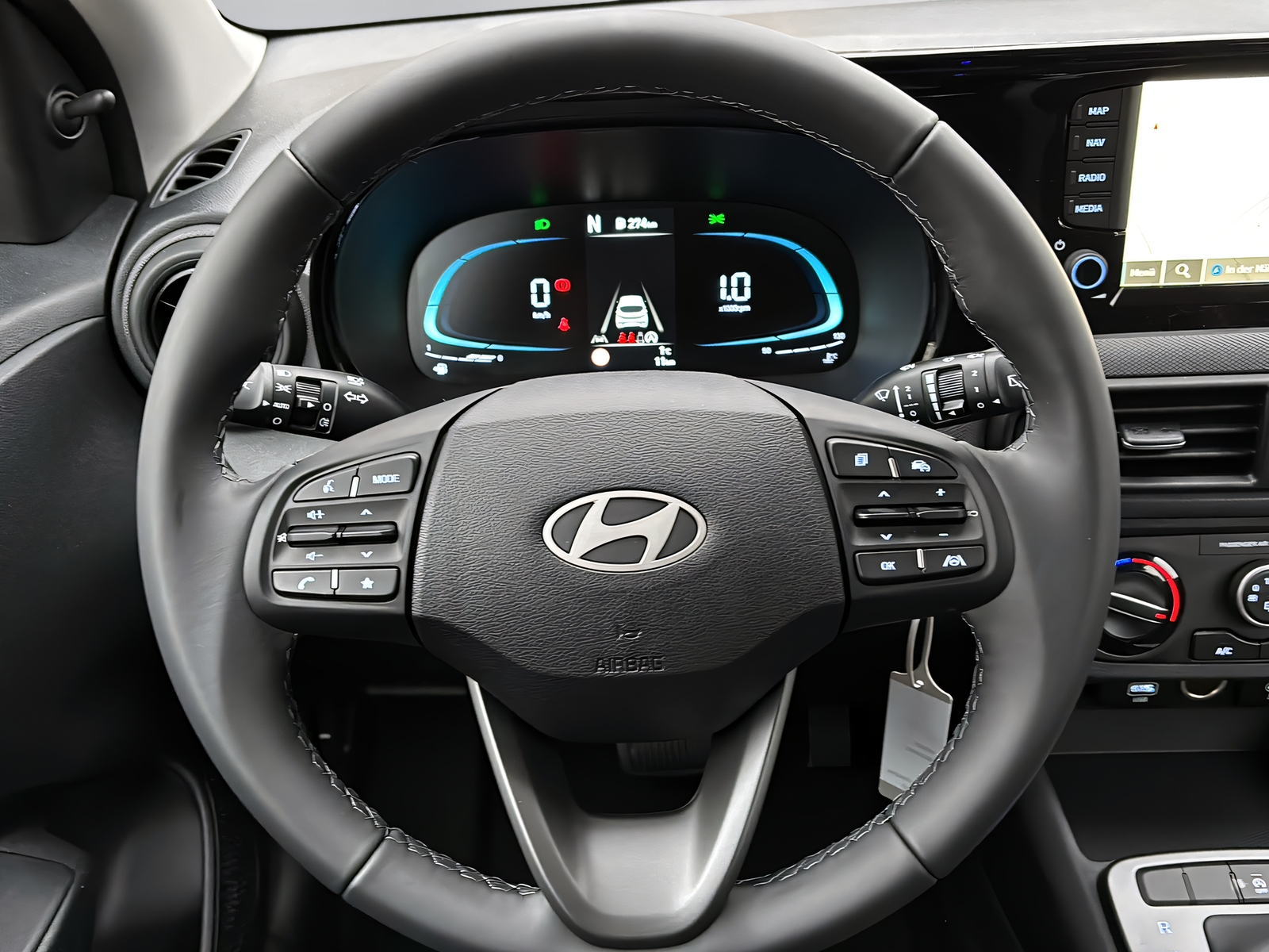 HYUNDAI i10 1.0 Origo-image-13