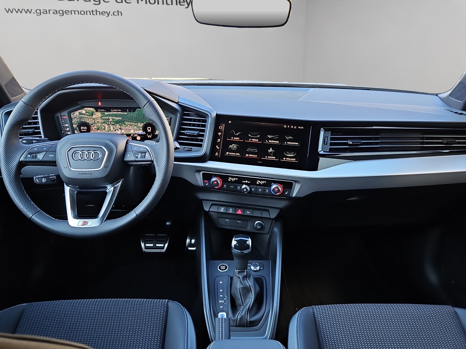 AUDI A1 Sportback 30 TFSI S Line Attraction S-tronic-image-9