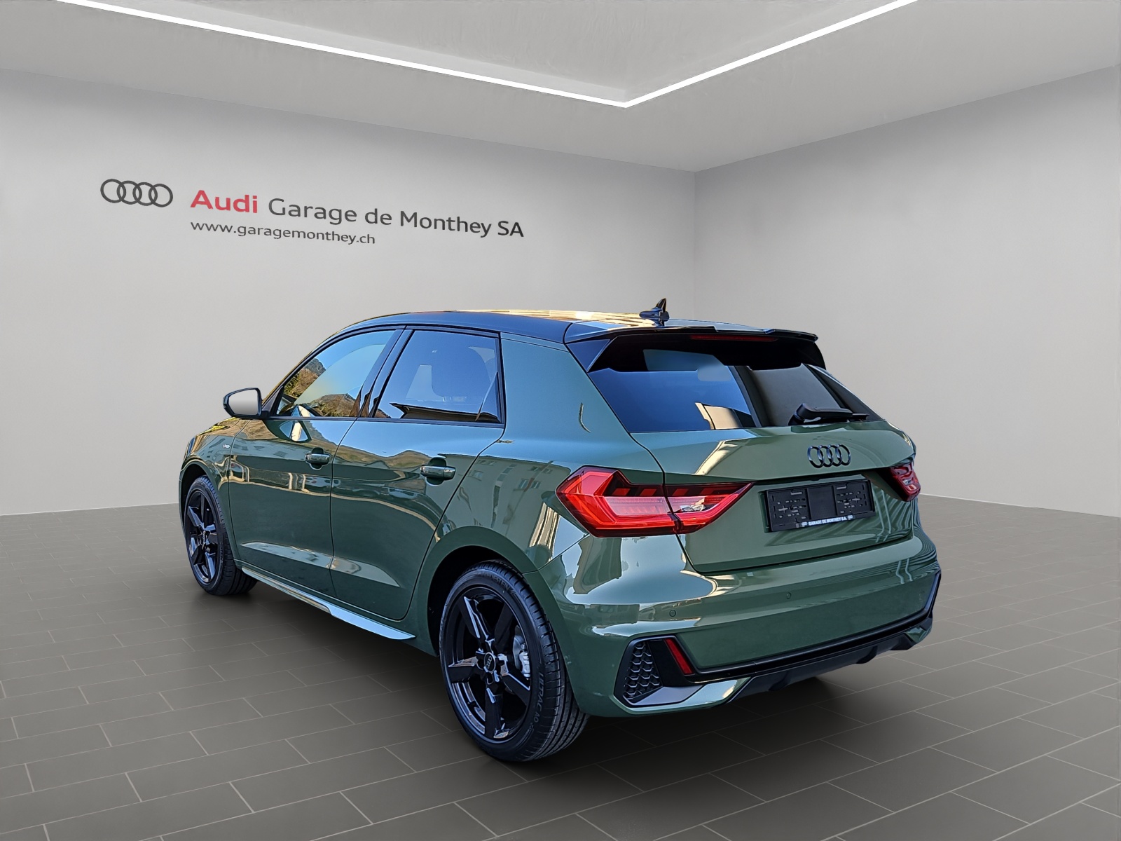 AUDI A1 Sportback 30 TFSI S Line Attraction S-tronic-image-5