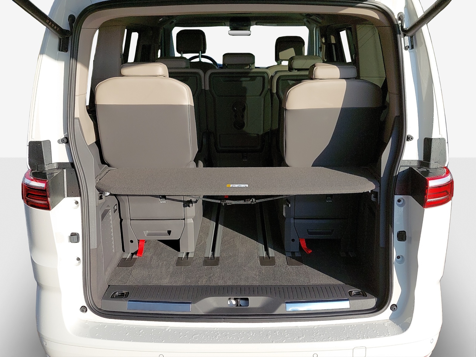 VW Multivan 2.0 TDI Style Liberty DSG-image-12