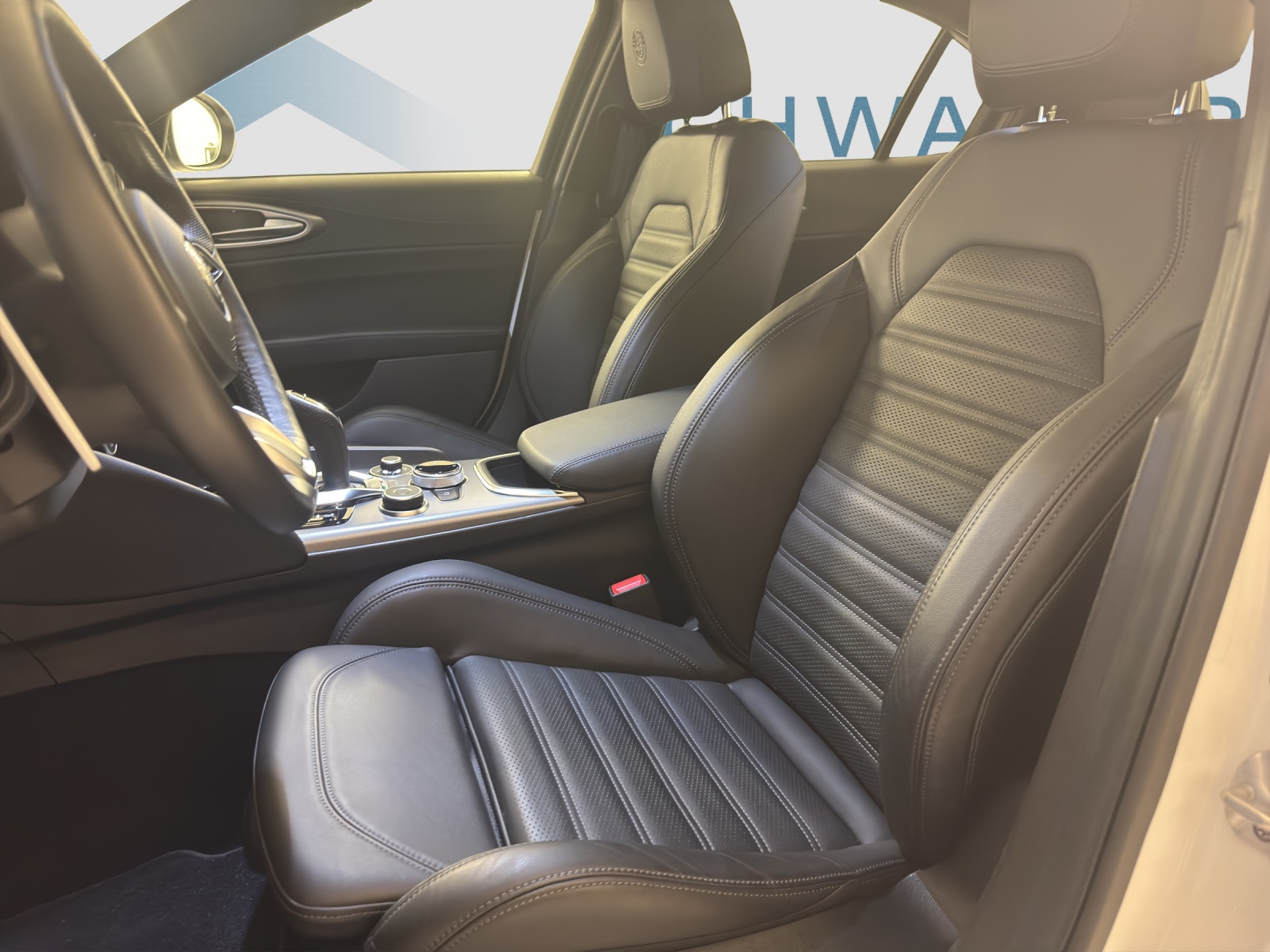 ALFA ROMEO Giulia 2.0 Q4 Veloce-image-8