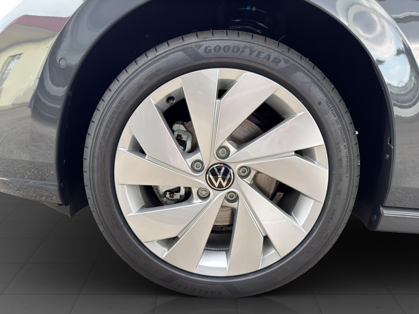 VW Golf 1.5 e TSI mHEV United DSG-image-7