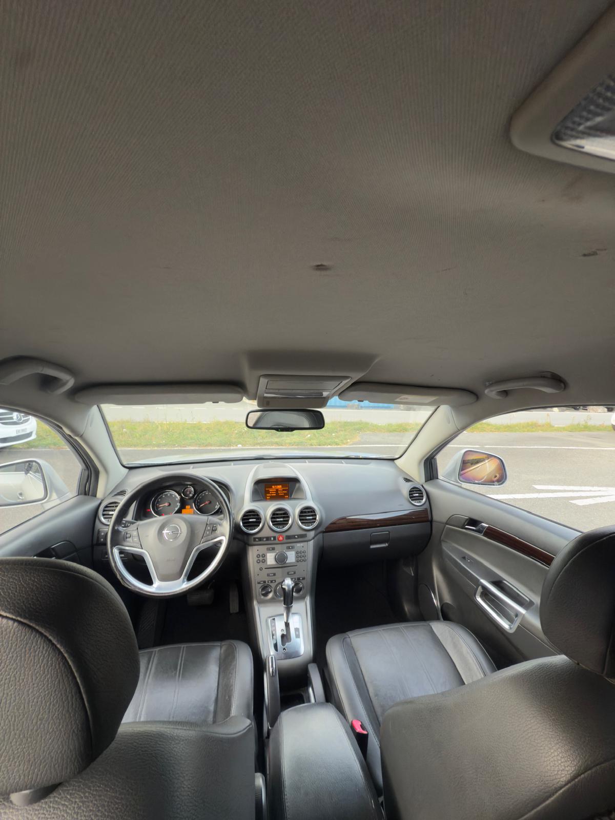 OPEL Antara 3.2 V6 Cosmo 4WD Automatic-image-8