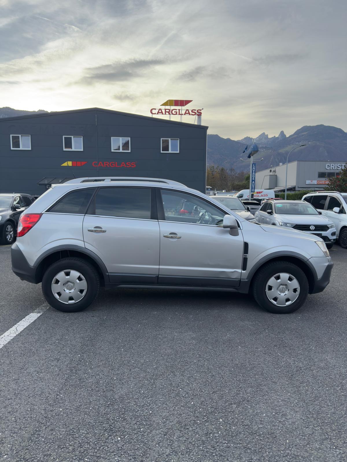 OPEL Antara 3.2 V6 Cosmo 4WD Automatic-image-6