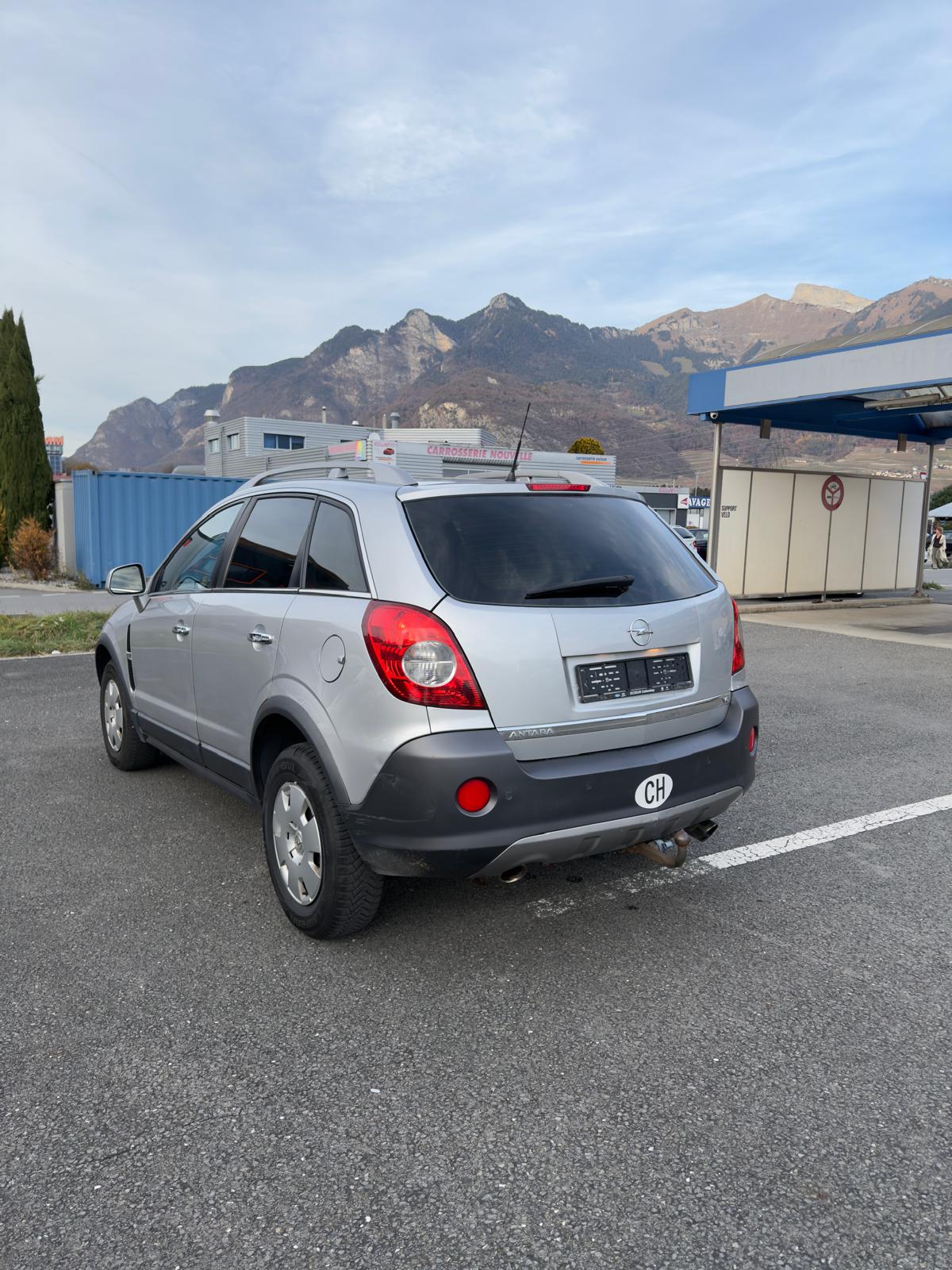 OPEL Antara 3.2 V6 Cosmo 4WD Automatic-image-3