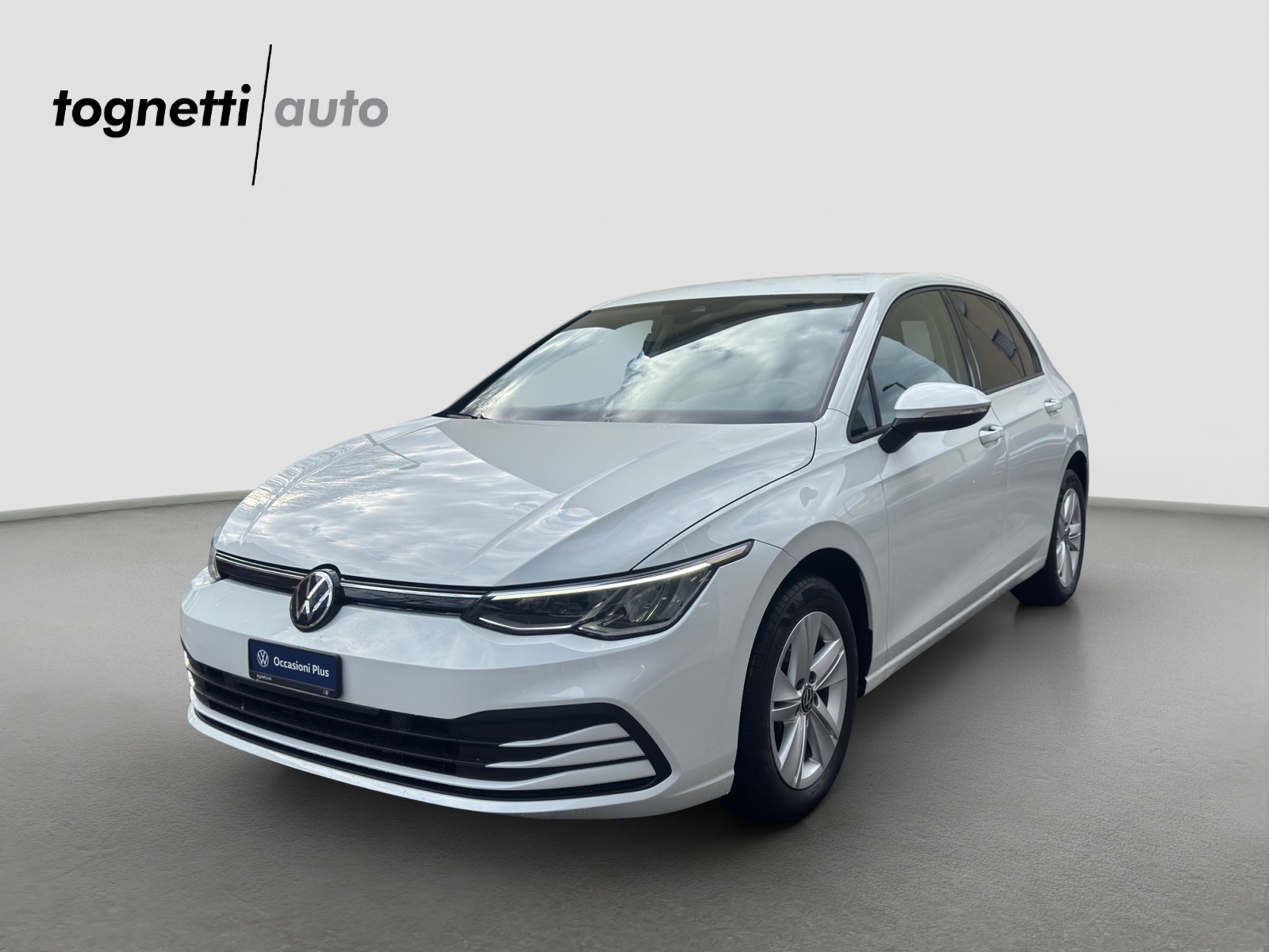 VW Golf 1.0 TSI Life-image-0
