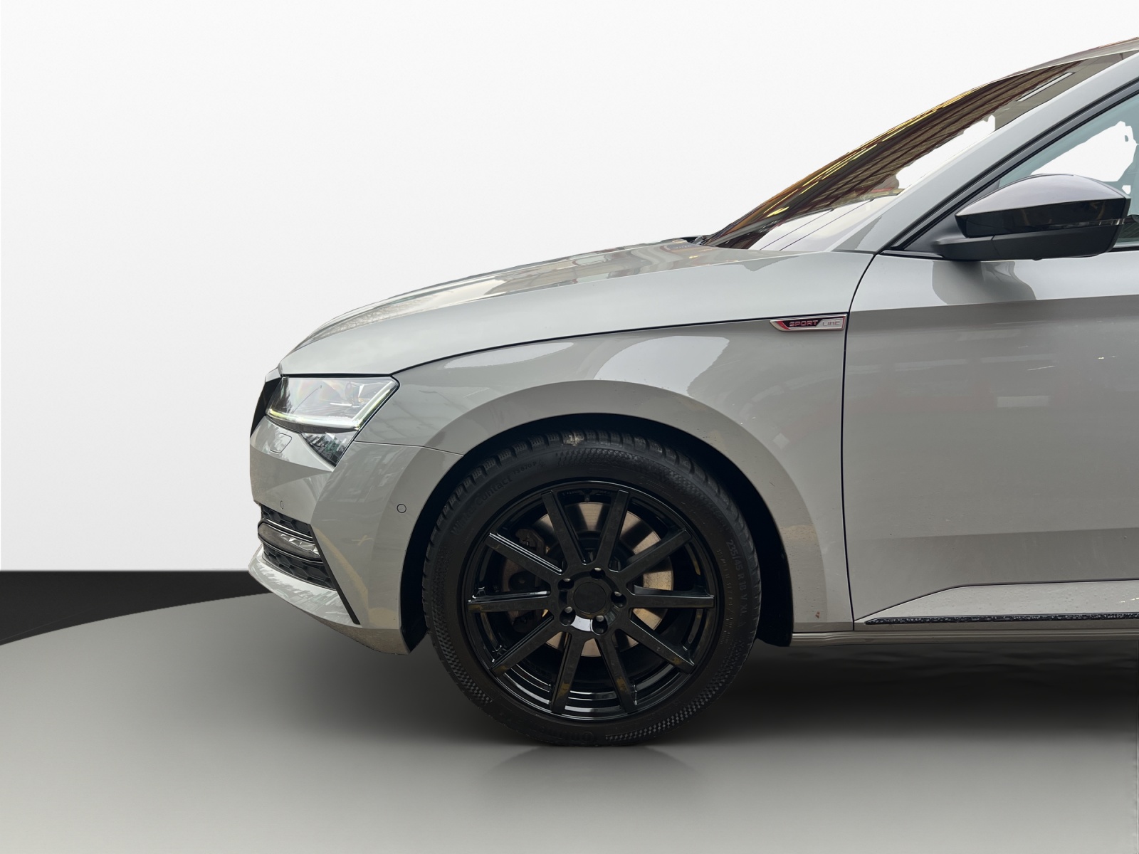 SKODA Superb Combi 2.0 TSI SportLine 4x4 DSG-image-20