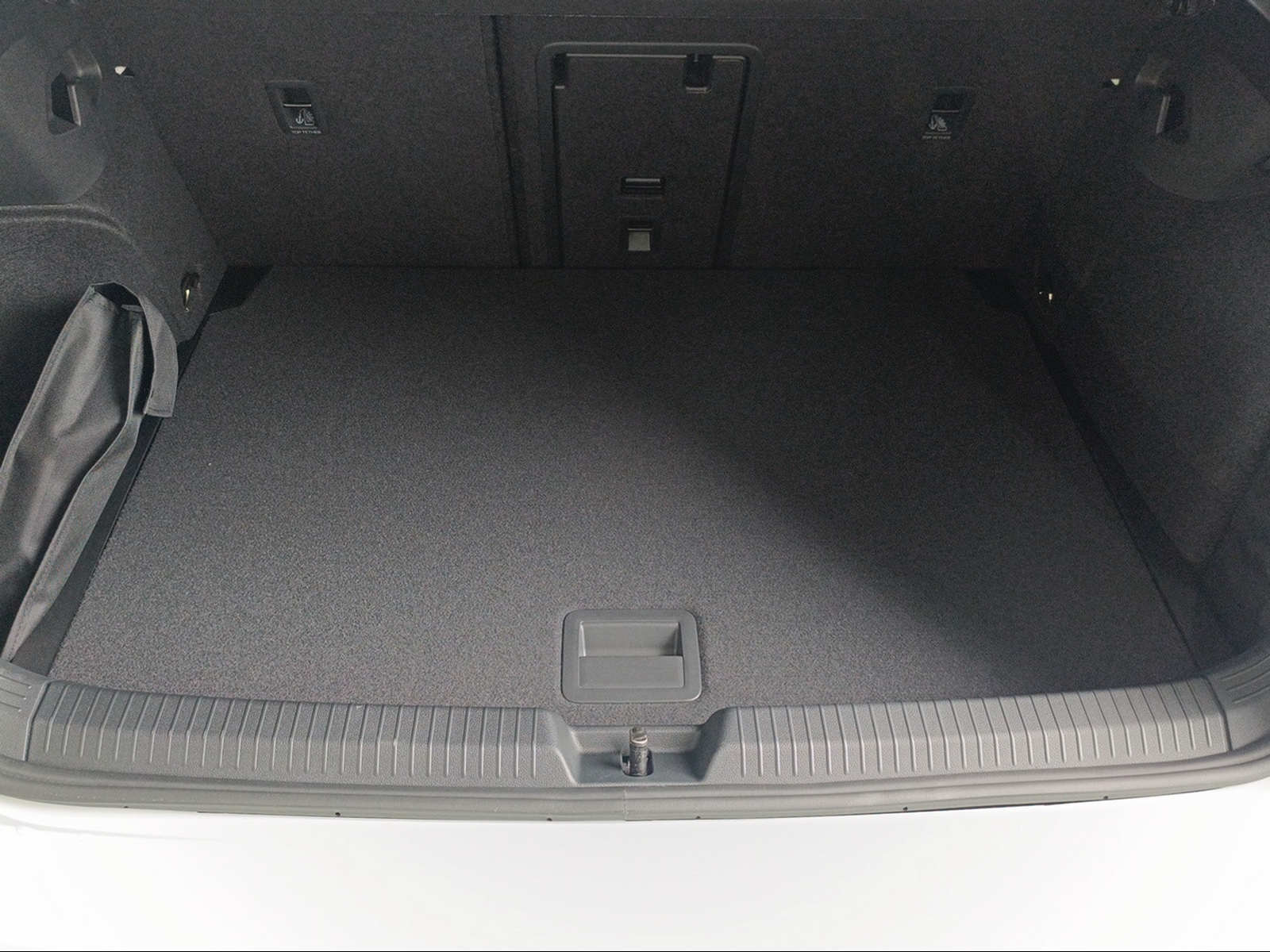 VW Golf 1.5 e TSI mHEV Life DSG-image-6