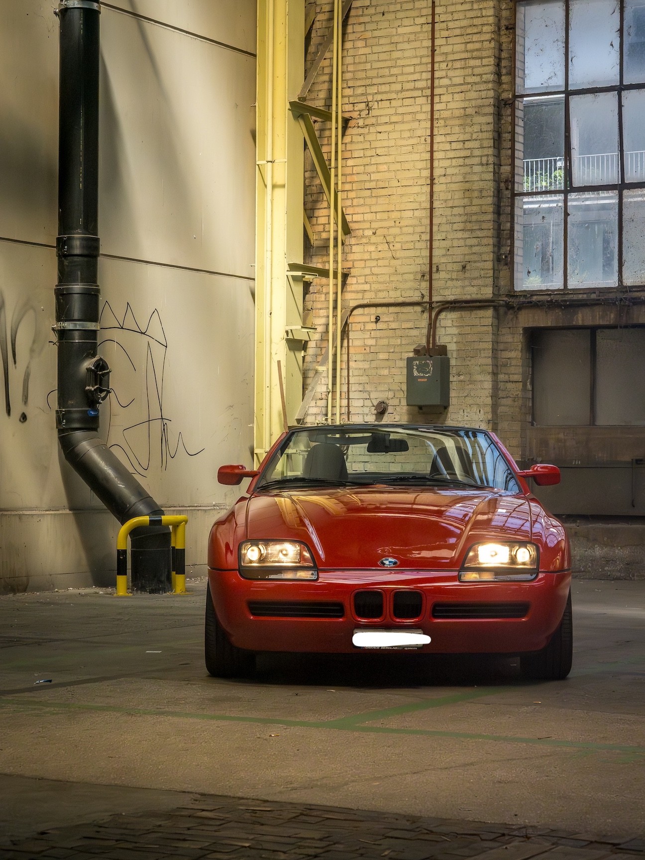 BMW Z1-image-1