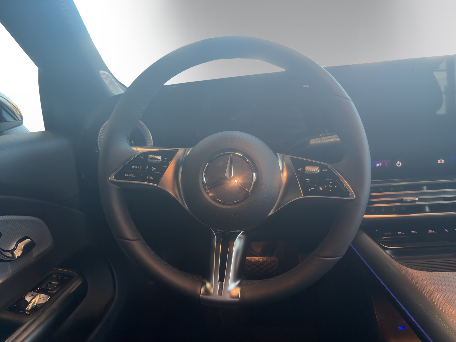 Image MERCEDES-BENZ CLA-200 CLA 200 8G-DCT 4Matic