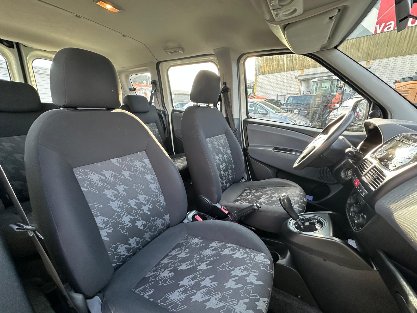 OPEL Combo 1.6 CDTi Enjoy L1H1 Automatic-image-8