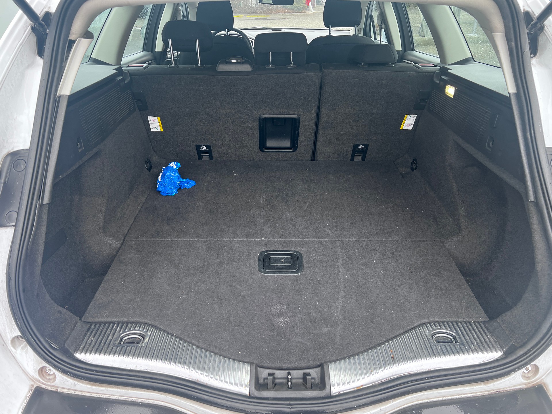 FORD Mondeo 2.0 TDCi Vignale PowerShift-image-9