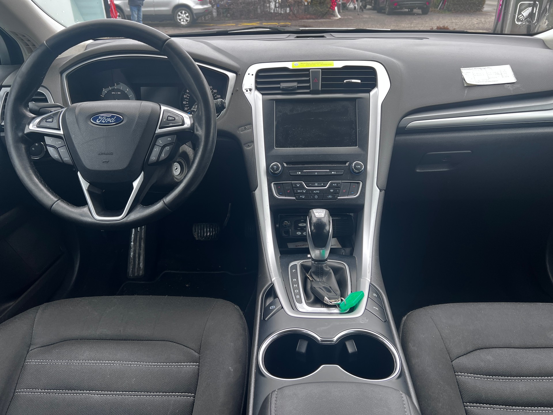 FORD Mondeo 2.0 TDCi Vignale PowerShift-image-6