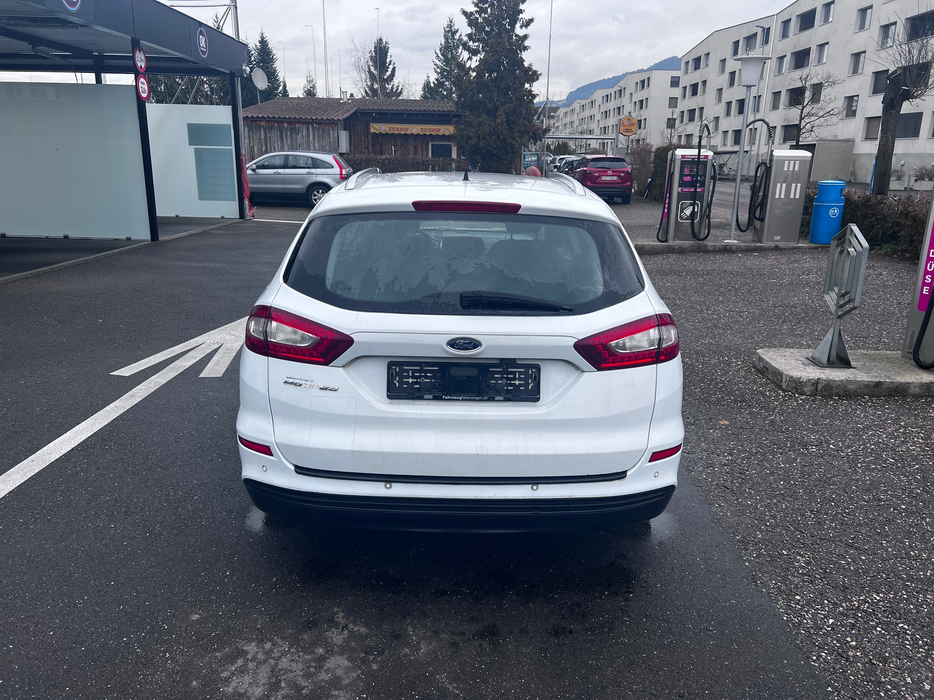 FORD Mondeo 2.0 TDCi Vignale PowerShift-image-3
